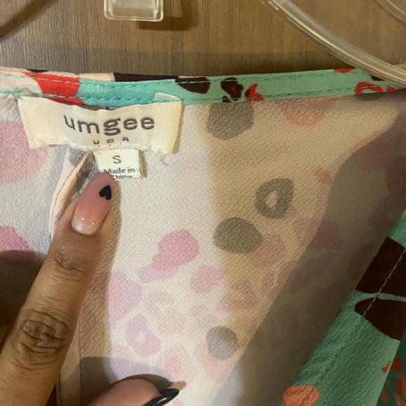 Umgee top - Picture 3 of 4